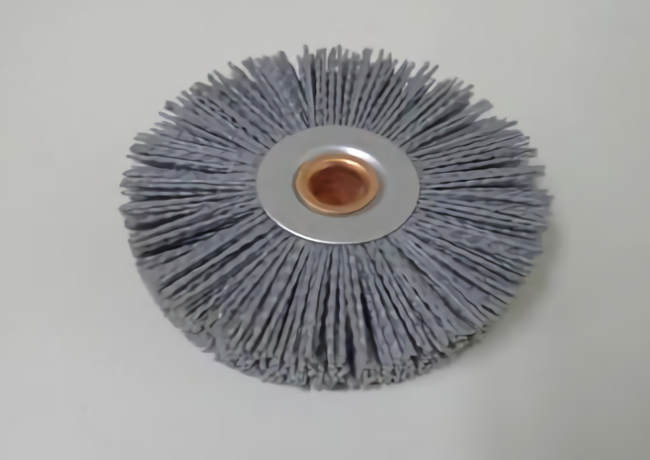 ナイロン系毛材